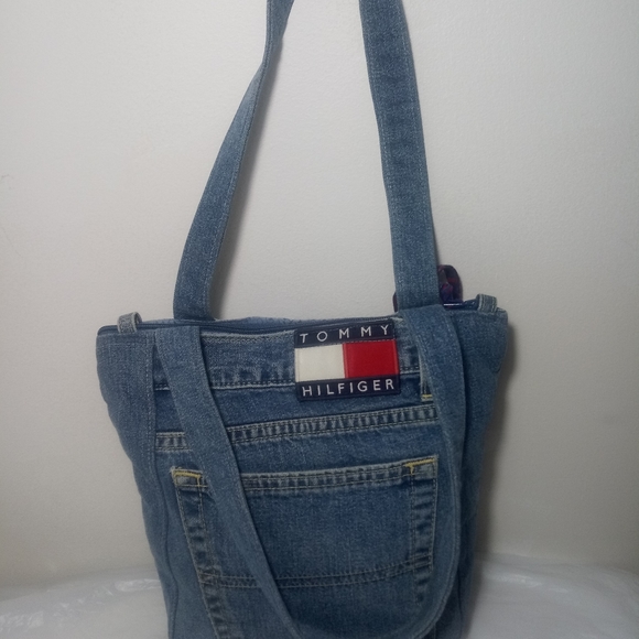 Tommy Hilfiger handmade denim purse. ➗ - Picture 5 of 6